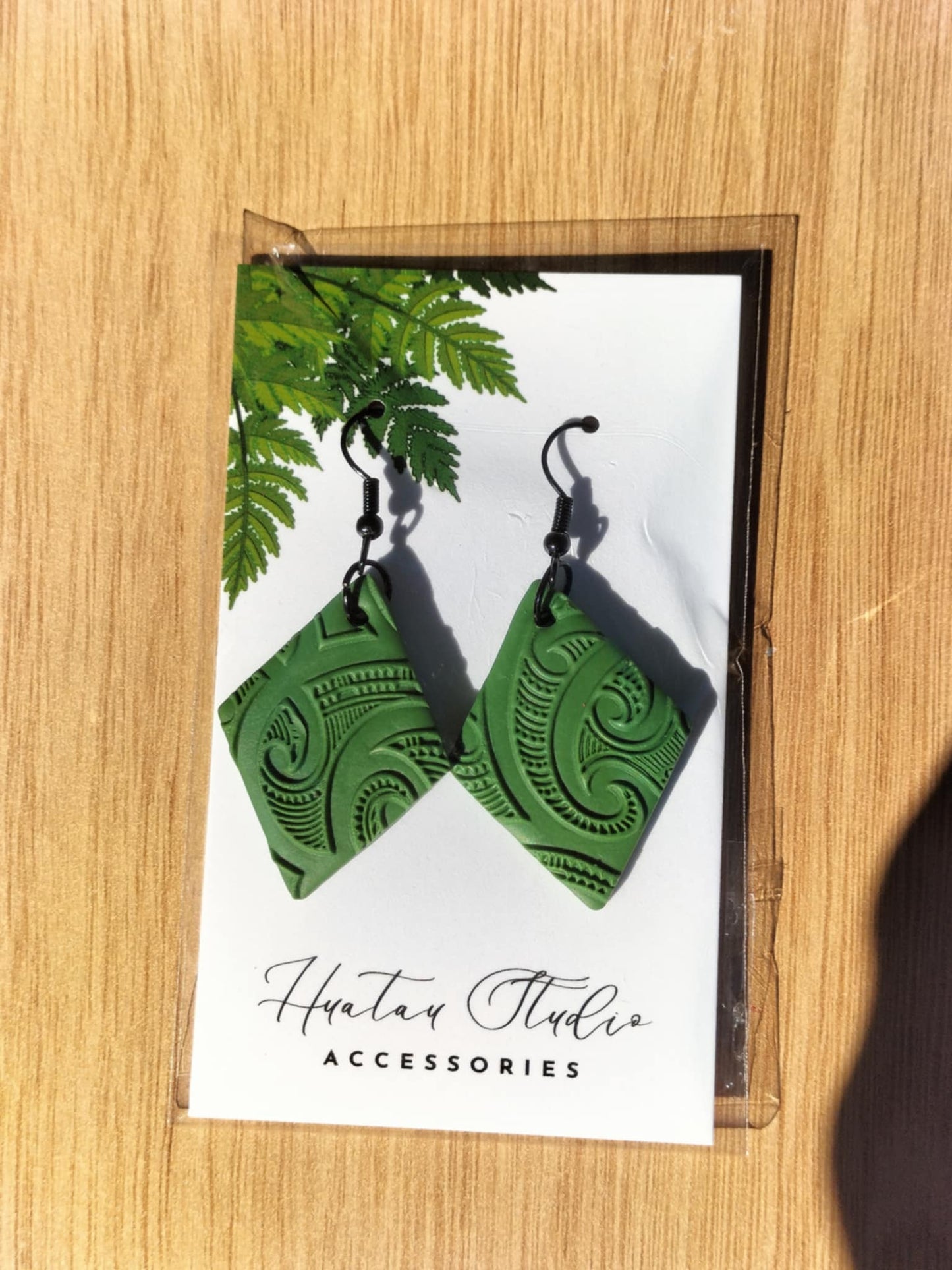 Kākāriki Rima Earrings.