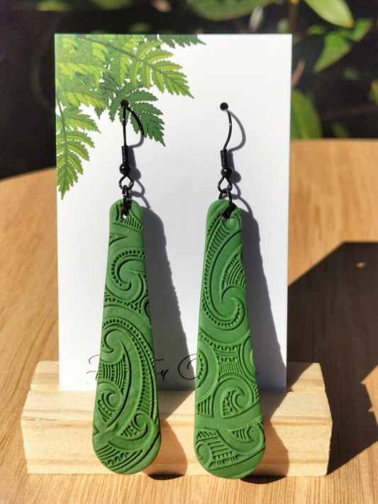 Kākāriki Ono Earrings.
