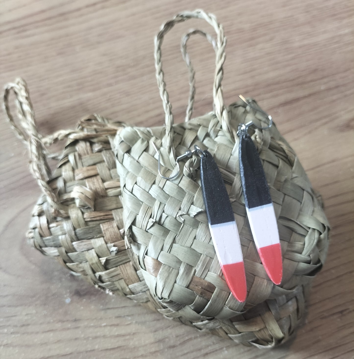 Black, White, Red Spiral.